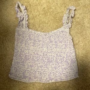 Floral purple and white tank top cropped